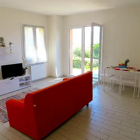 Апартаменти Africa Стреза